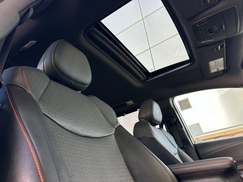 Used 2024 Toyota Sienna XSE w/ XSE Plus Package image 19