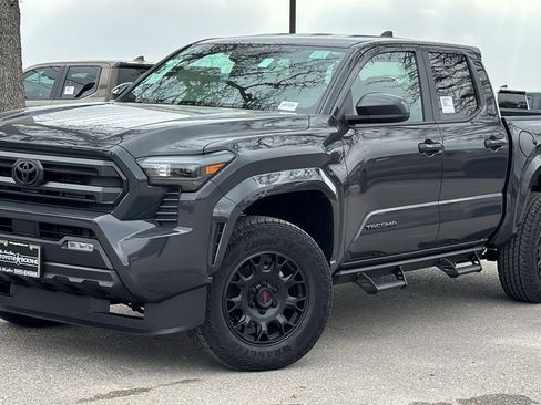 New 2026 Toyota Tacoma SR5 image 34