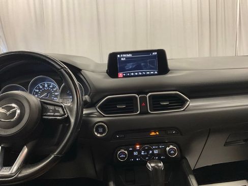 Used 2017 MAZDA CX-5 Touring w/ Preferred Equipment Package AWD/4WD image 22