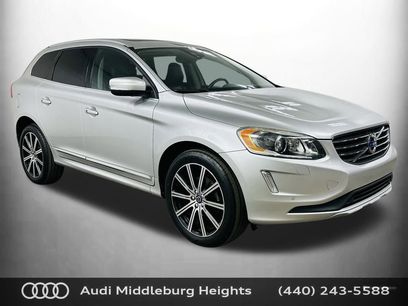 Used 2017 Volvo XC60 T6 Inscription w/ Preferred Option Package