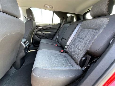 Used 2023 Chevrolet Equinox LT image 15