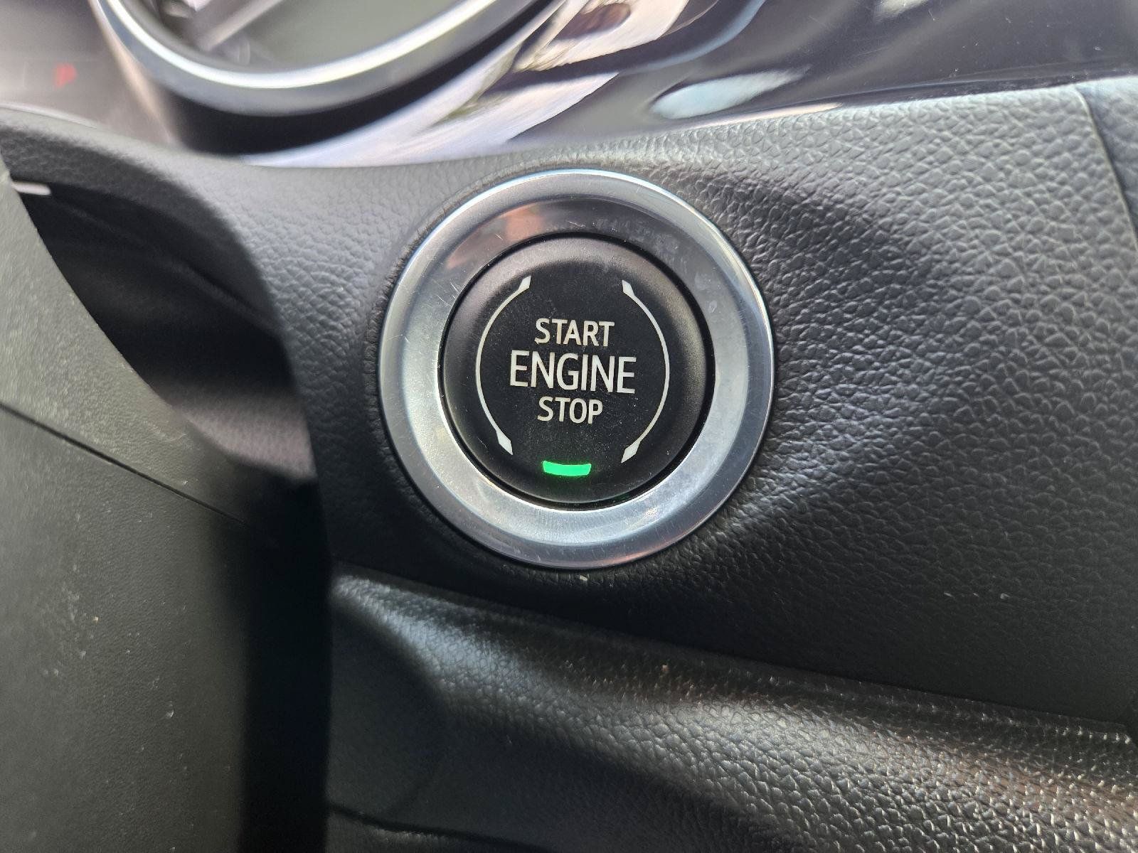 Used 2022 Buick Encore GX Select FWD image 23
