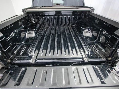 Used 2022 Nissan Frontier PRO-4X w/ Technology Package image 40