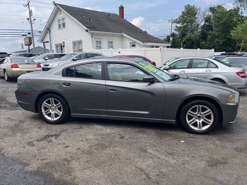 Used 2011 Dodge Charger Rallye RWD image 6