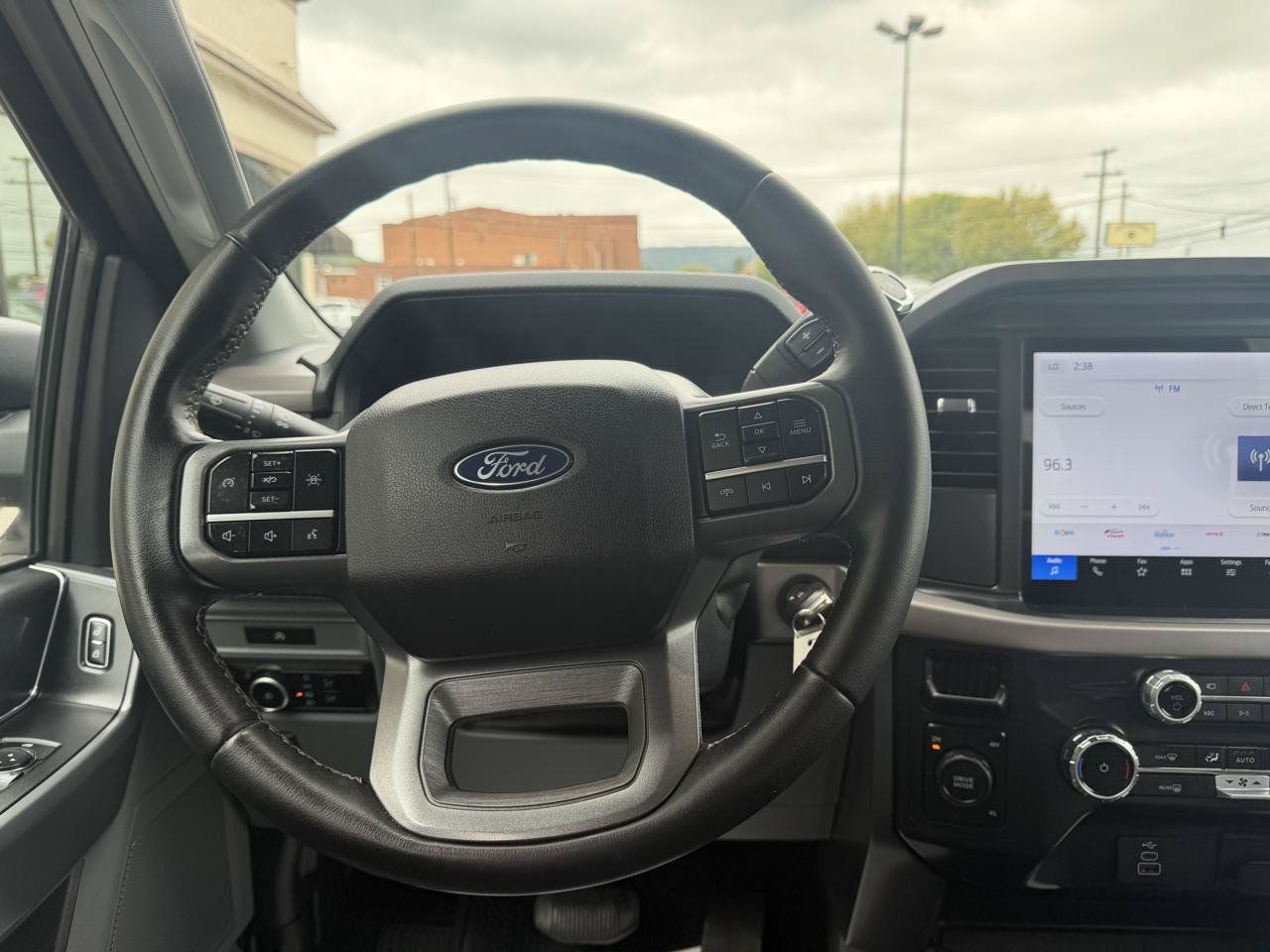 Used 2025 Ford F150 XLT w/ Equipment Group 301A Standard AWD/4WD image 15