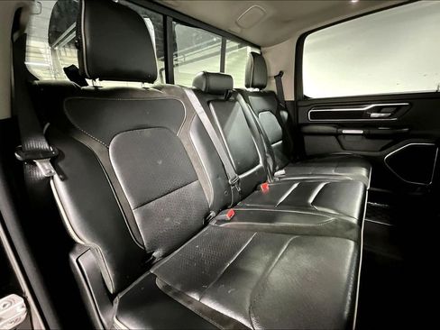 Used 2022 RAM 1500 Laramie AWD/4WD image 36