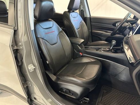 Used 2022 Jeep Compass Trailhawk w/ Trailhawk Elite Group image 35