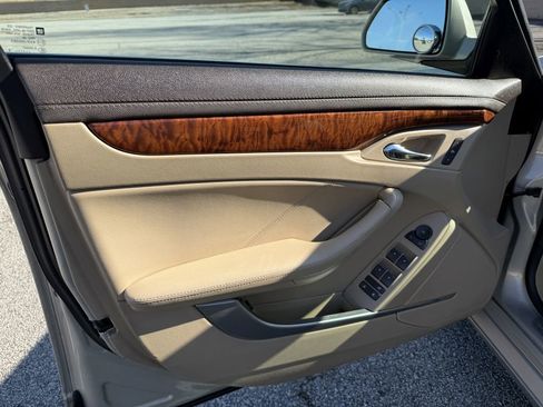 Used 2008 Cadillac CTS 3.6 AWD w/ Luxury Level Two Package image 19