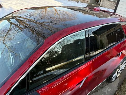 Used 2024 Cadillac Lyriq Luxury w/ LPO, Floor Liner Package image 7