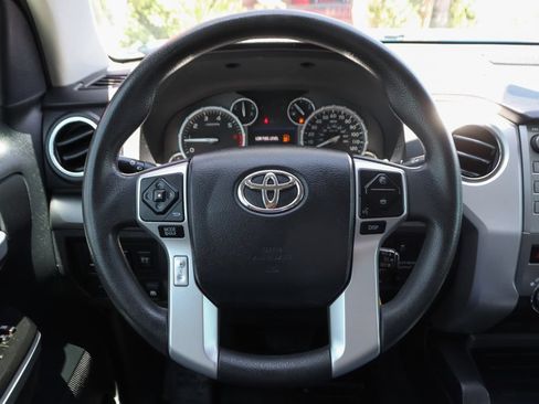 Used 2017 Toyota Tundra SR5 w/ SR5 Upgrade Package RWD image 21