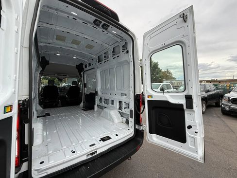 Used 2020 Ford Transit 350 148 High Roof AWD image 15
