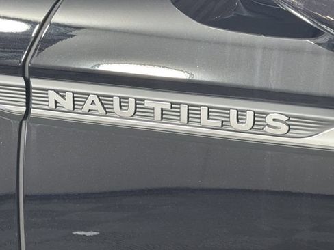 Certified 2023 Lincoln Nautilus AWD w/ Premium Package image 24