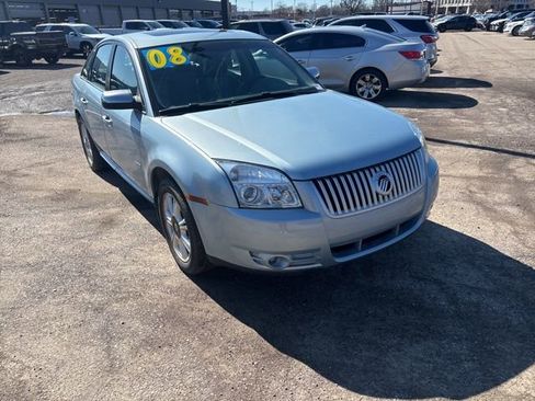 Used 2008 Mercury Sable Premier image 1
