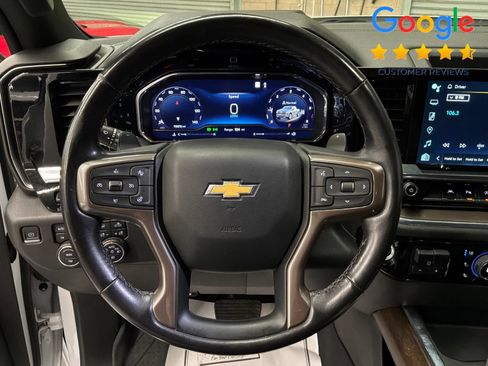 Used 2022 Chevrolet Silverado 1500 High Country w/ High Country Premium Package AWD/4WD image 20