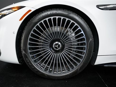 Used 2026 Mercedes-Benz Maybach SL 680 image 13