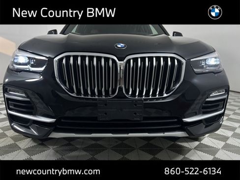 Used 2021 BMW X5 xDrive40i w/ Premium Package image 30