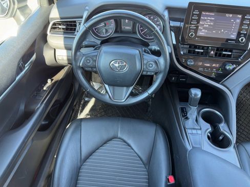 Used 2023 Toyota Camry SE image 15