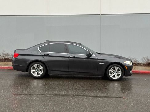Used 2013 BMW 528i Sedan image 6