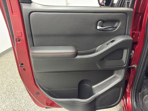 Used 2023 Nissan Frontier PRO-4X w/ Pro Convenience Package image 42