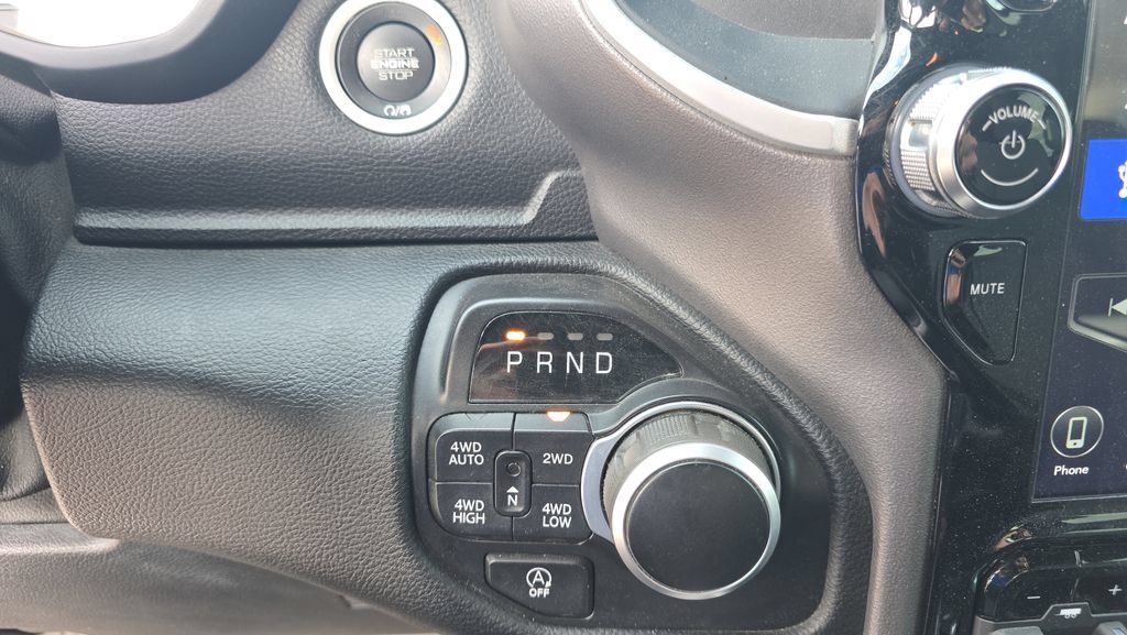 Used 2021 RAM 1500 Big Horn AWD/4WD image 24