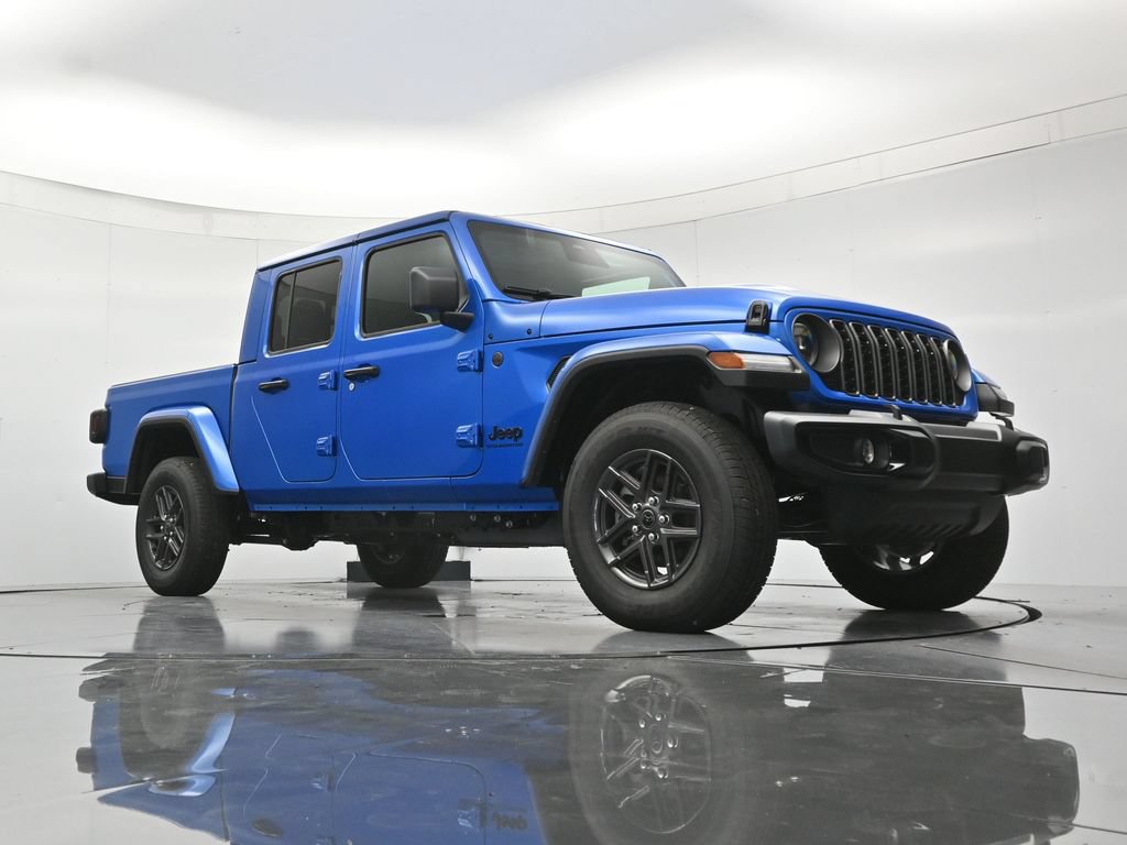 New 2026 Jeep Gladiator Sport AWD/4WD image 38