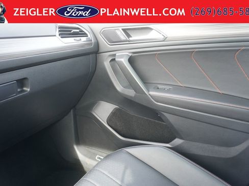 Used 2024 Volkswagen Tiguan Wolfsburg Edition FWD image 34