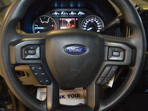 Used 2022 Ford F250 XLT w/ XLT Premium Package AWD/4WD image 18