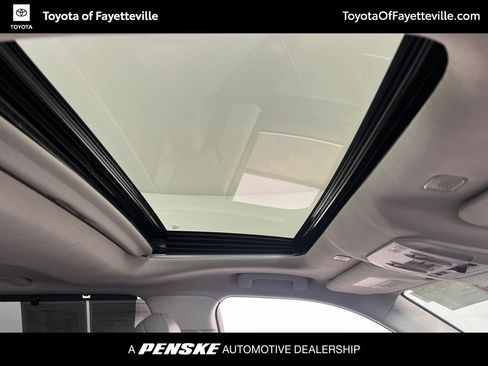 Certified 2026 Toyota Highlander XLE AWD/4WD image 3