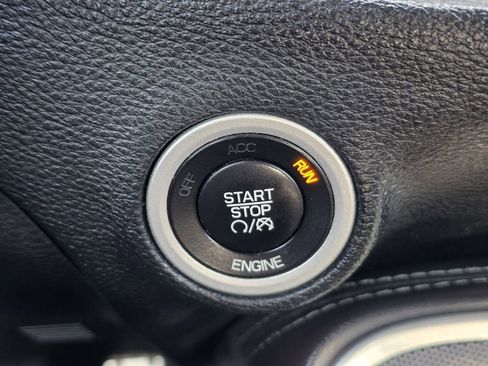 Used 2015 Dodge Challenger SXT Plus w/ Premium Sound Group image 24