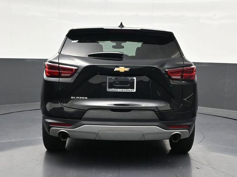 Used 2023 Chevrolet Blazer LT FWD image 4
