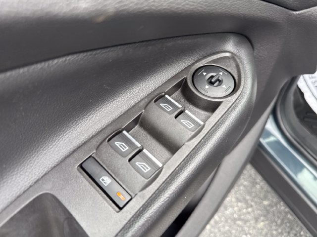 Used 2019 Ford Escape Titanium AWD/4WD image 11