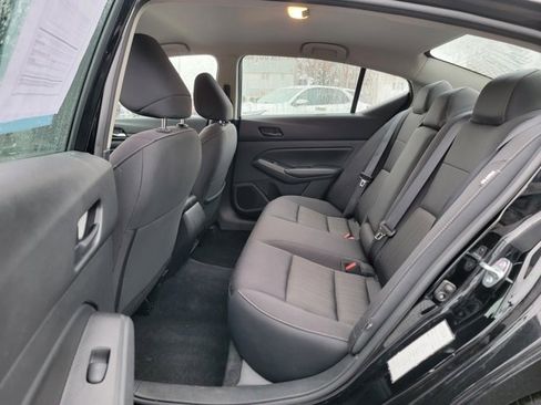 Used 2024 Nissan Altima 2.5 SV image 21