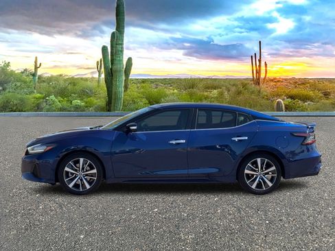 Used 2020 Nissan Maxima 3.5 SL w/ Floor Mat Group image 3