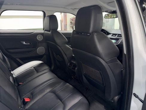 Used 2018 Land Rover Range Rover Evoque SE AWD/4WD image 61