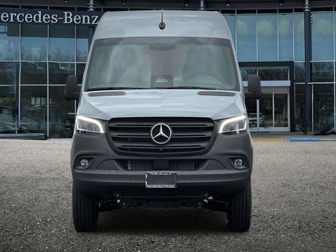 New 2026 Mercedes-Benz Sprinter 2500 image 9