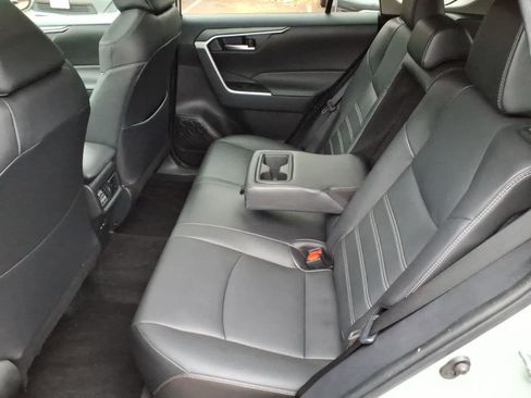 Used 2023 Toyota RAV4 XLE Premium FWD image 9