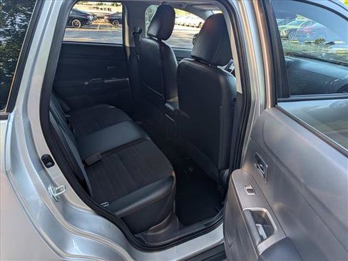 Used 2024 Mitsubishi Outlander Sport AWD image 13