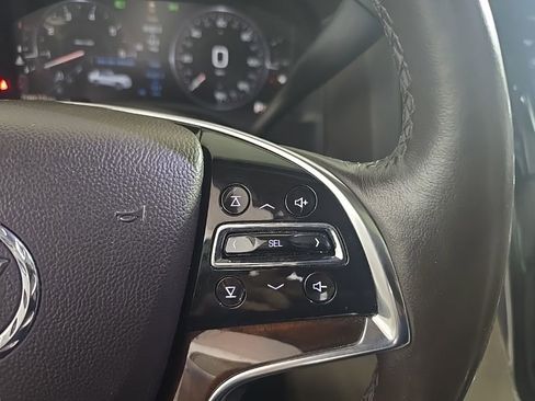 Used 2015 Cadillac Escalade ESV Premium image 11