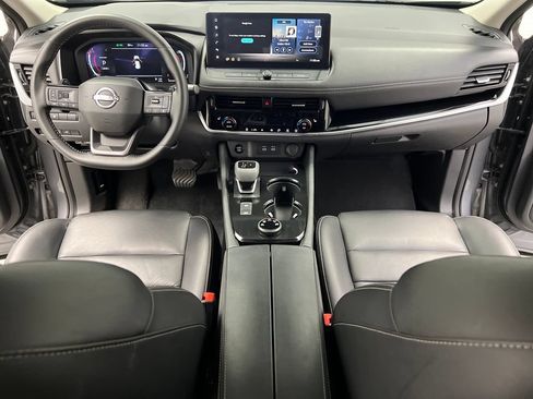 Used 2026 Nissan Rogue SL AWD/4WD image 40
