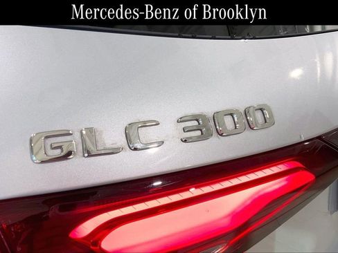 Certified 2026 Mercedes-Benz GLC 300 GLC 300 image 9