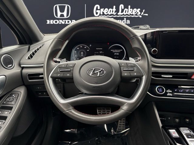 Used 2023 Hyundai Sonata SEL Plus w/ Preferred Accessory Package FWD image 12