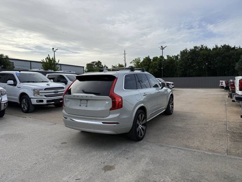 Used 2022 Volvo XC90 T8 Inscription w/ Advanced Package AWD/4WD image 5