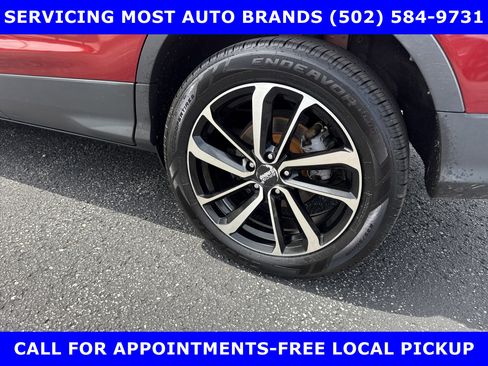 Used 2014 Ford Escape Titanium AWD/4WD image 10