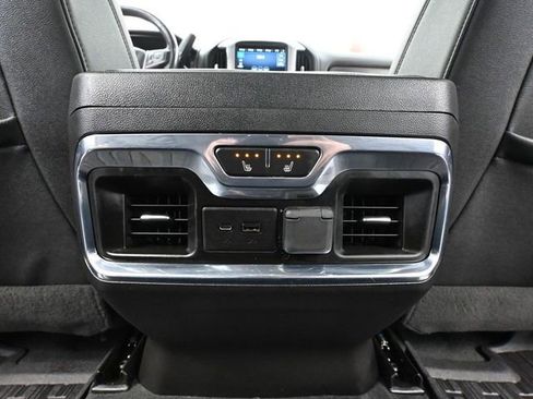 Used 2021 GMC Sierra 1500 SLT image 47