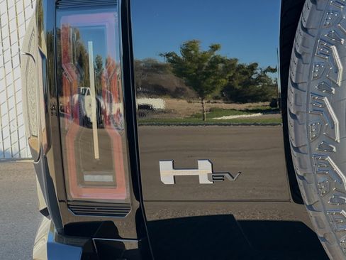 New 2025 GMC Hummer EV 2X image 22