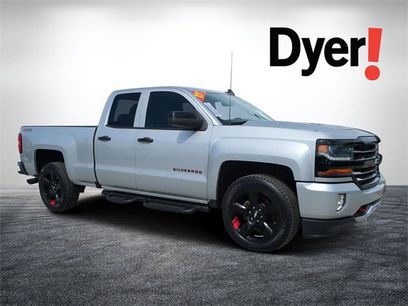 Used 2017 Chevrolet Silverado 1500 LT w/ Redline Edition