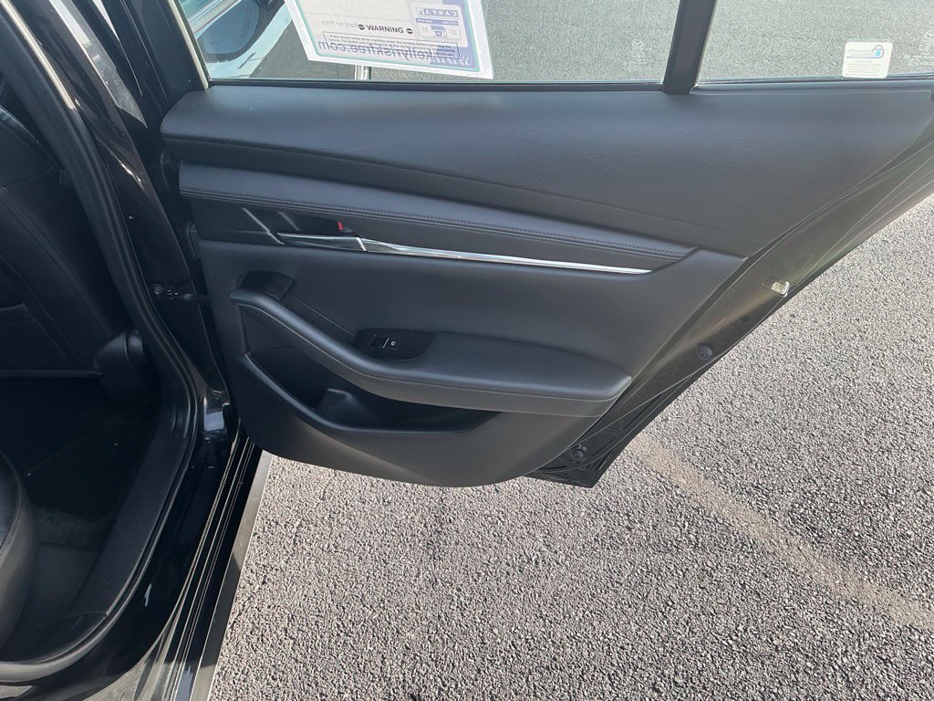 Used 2025 MAZDA MAZDA3 s FWD image 31