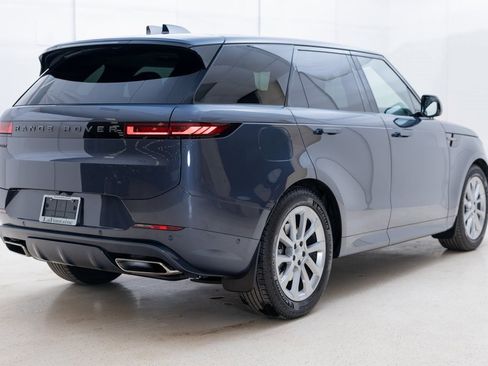 Used 2024 Land Rover Range Rover Sport Dynamic SE image 10