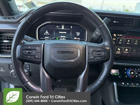 Used 2024 GMC Sierra 2500 Denali Ultimate image 2