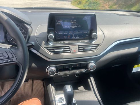 New 2025 Nissan Altima 2.5 S image 19